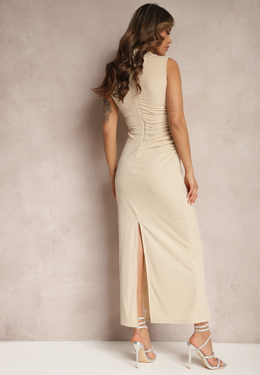 Beżowa Sukienka Bodycon o Dopasowanym Fasonie Bez Rękawów z Drapowaniem Roxelina