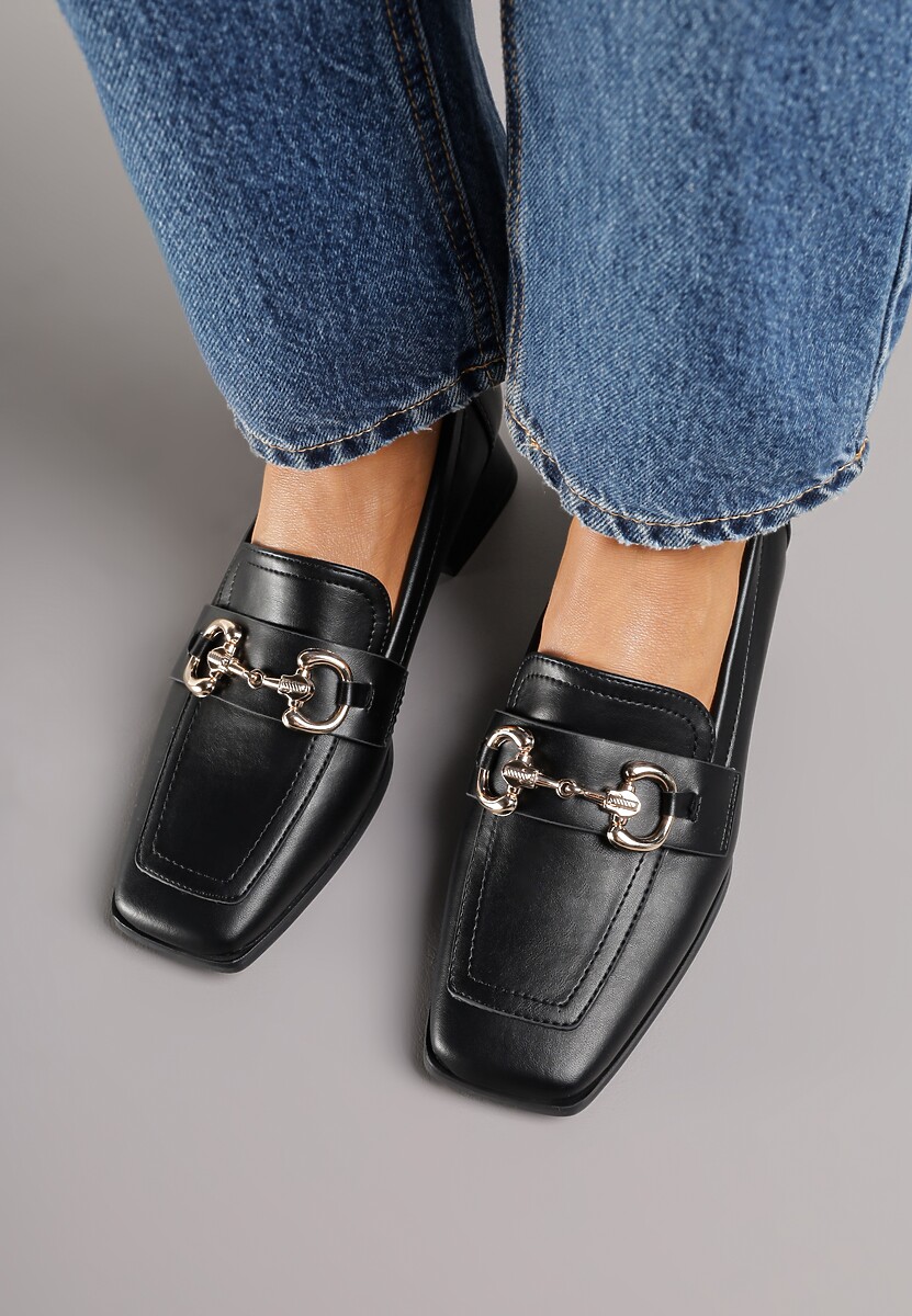 Czarne Mokasyny z Klamerką i Niskim Kwadratowym Obcasem Fansai