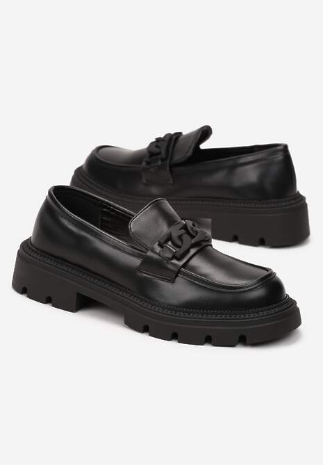 Czarne Mokasyny z Ozdobnym Łańcuchem i Skórzaną Wkładką Callemia