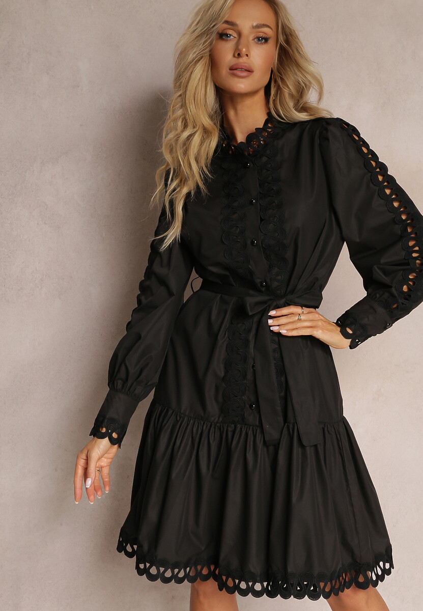 Jasnoniebieska Sukienka Midi z Ażurowymi Wstawkami i Wiązanym Paskiem Hudo