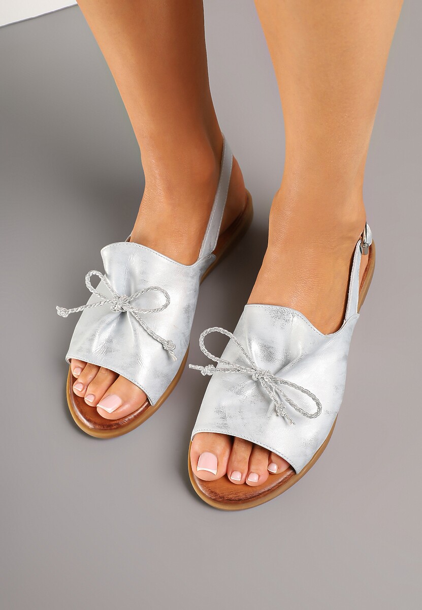 Srebrne Sandały ze Skóry Naturalnej z Kokardą Talzeki