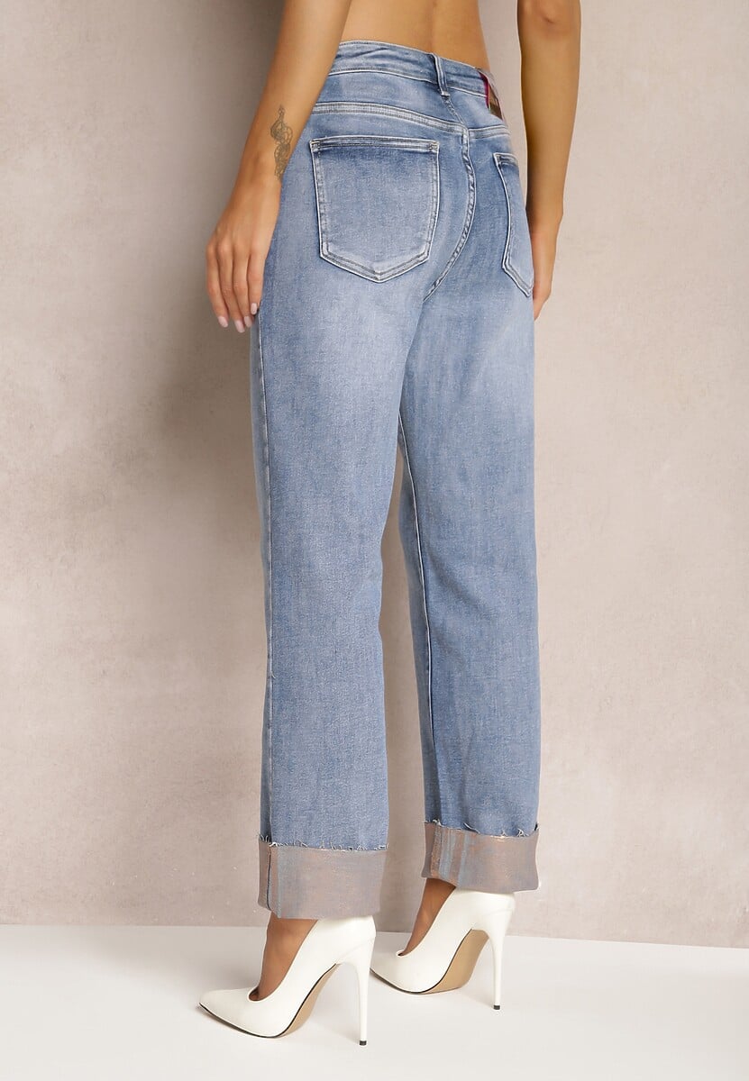 Jasnoniebieskie Jeansy Regular z Bawełny Ozdobione Połyskiem z Podwijanymi Nogawkami Frisala