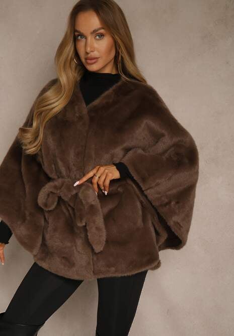 Brązowe Futerkowe Ponczo Ozdobione Paskiem Monareva