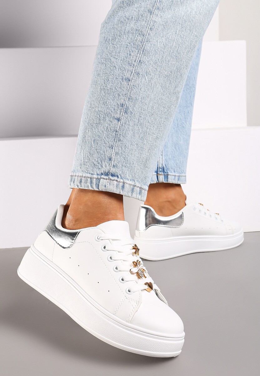 Biało-Złote Sneakersy na Platformie Wykończone Cyrkoniowymi Aplikacjami Vliorina