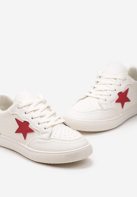 Beżowe Sneakersy z Perforacją na Nosku Ozdobione Gwiazdką Hipatia