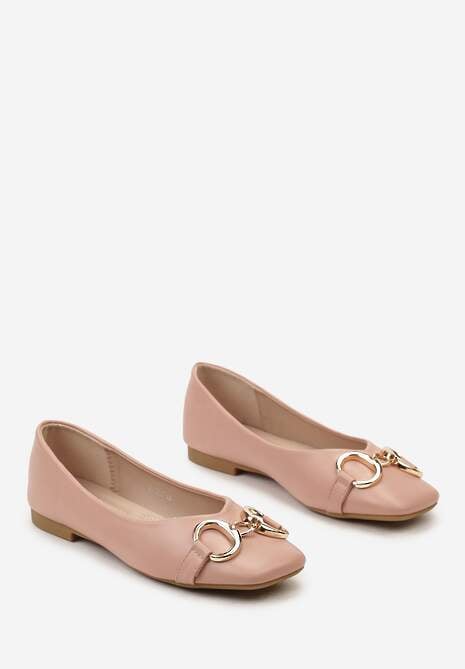 Różowe Balerinki Ozdobione Metalową Klamrą i Noskiem Kwadratowym Eladra