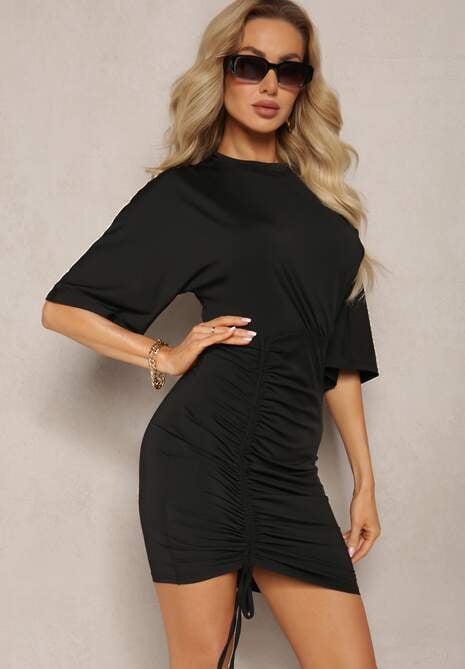 Czarna Sukienka Mini ze Ściągaczem i Rękawem Typu Nietoperz Yarleta