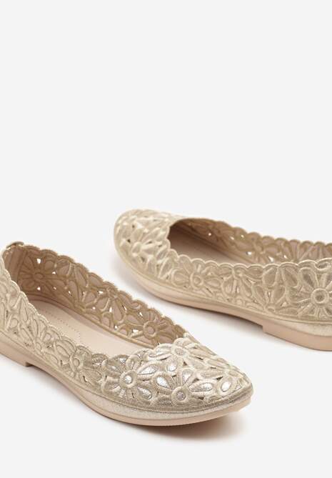 Złote Ażurowe Balerinki Vices z Haftem w Kwiaty Efasania