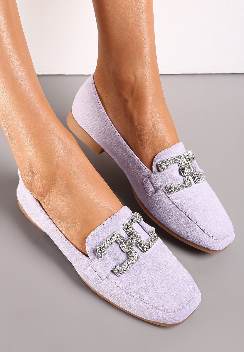 Beżowe Mokasyny z Klamerką w Cyrkonie Bile