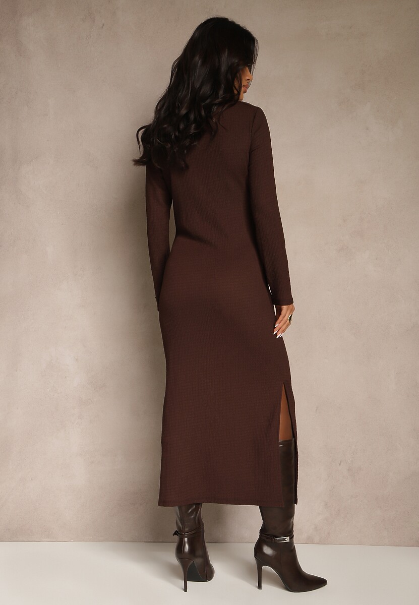 Brązowa Sukienka o Taliowanym Kroju z Wiązaniem w Pasie i Rozcięciami Esalarra