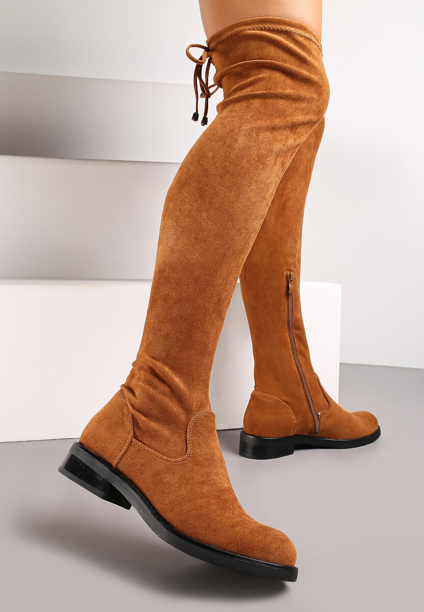 Brązowe Dopasowane Kozaki za Kolano z Wiązaniem z Tyłu Hemiga