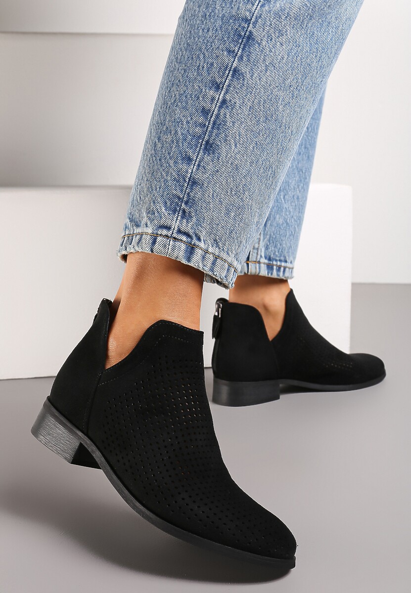 Czarne Botki Sztyblety z Ażurową Cholewką z Wycięciami i Suwakiem ze Skórzaną Wkładką Janetris