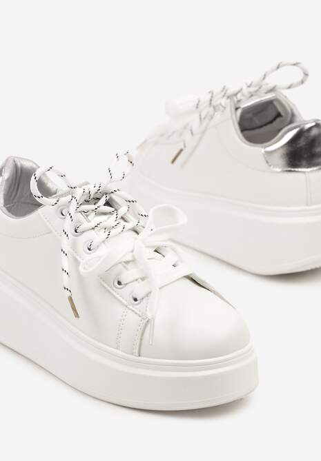 Biało-Srebrne Sneakersy z Podwójnym Sznurowaniem Zdivoria
