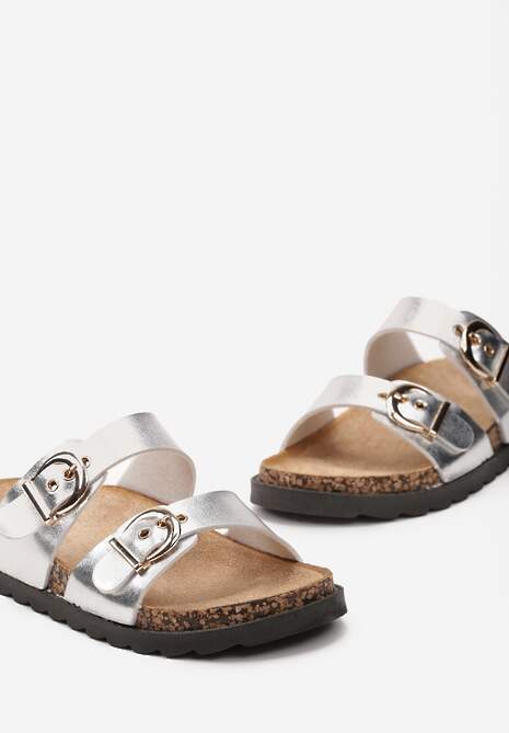 Srebrne Klapki z Regulowanymi Paskami i Korkową Podeszwą Satriga