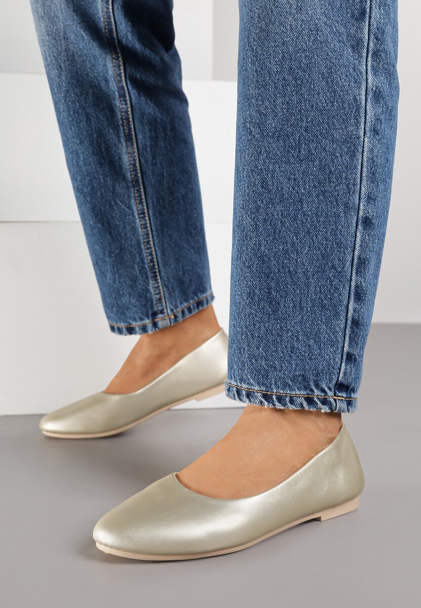 Złote Płaskie Balerinki z Imitacji Skóry Wsuwane z Okrągłym Noskiem  Jemenna