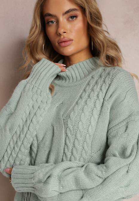 Jasnozielony Długi Sweter o Luźnym Kroju z Warkoczykowym Splotem Penerria