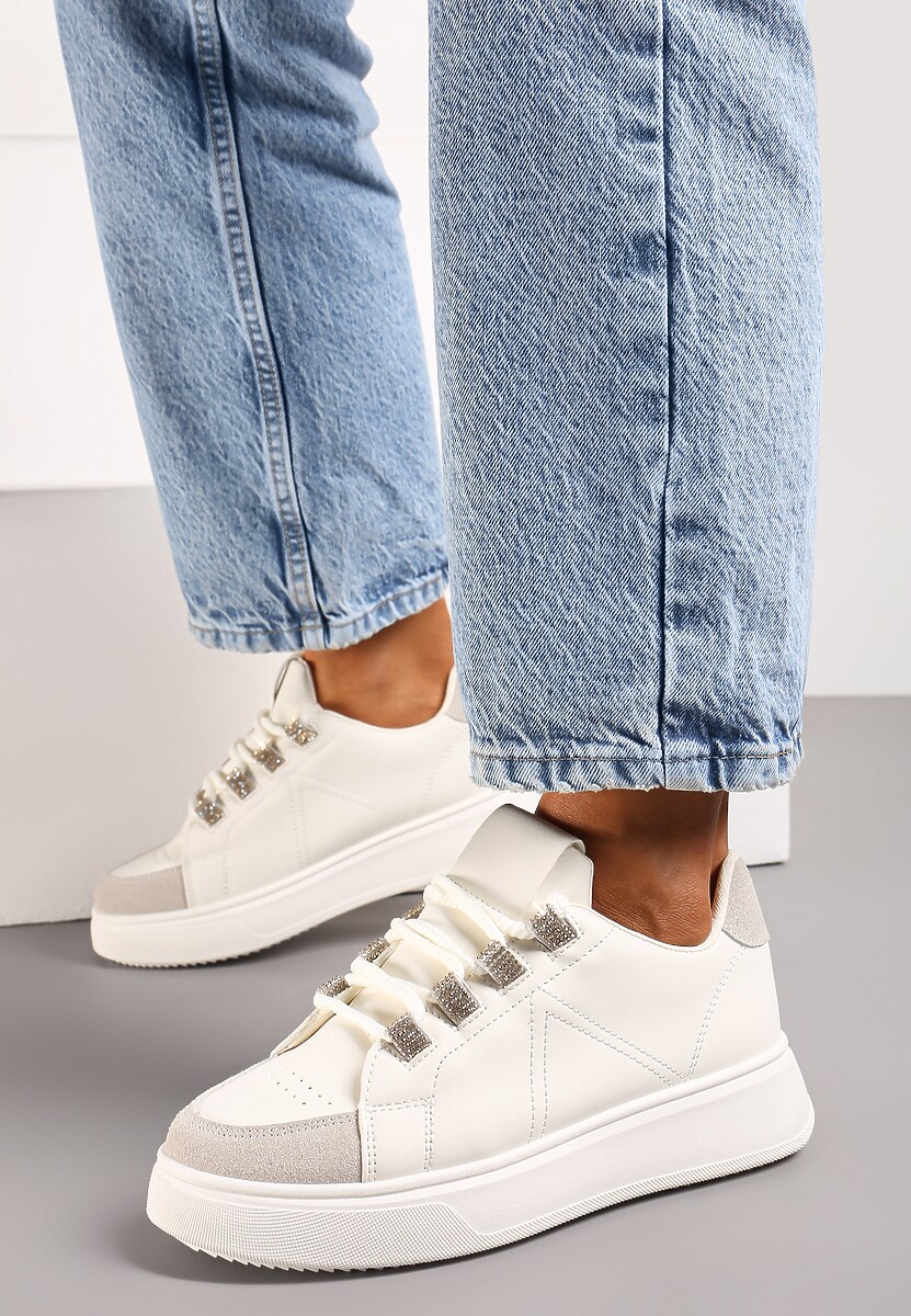 Beżowe Sznurowane Sneakersy z Ekoskóry na Grubej Podeszwie z Ozdobnymi Cyrkoniami Nevarra