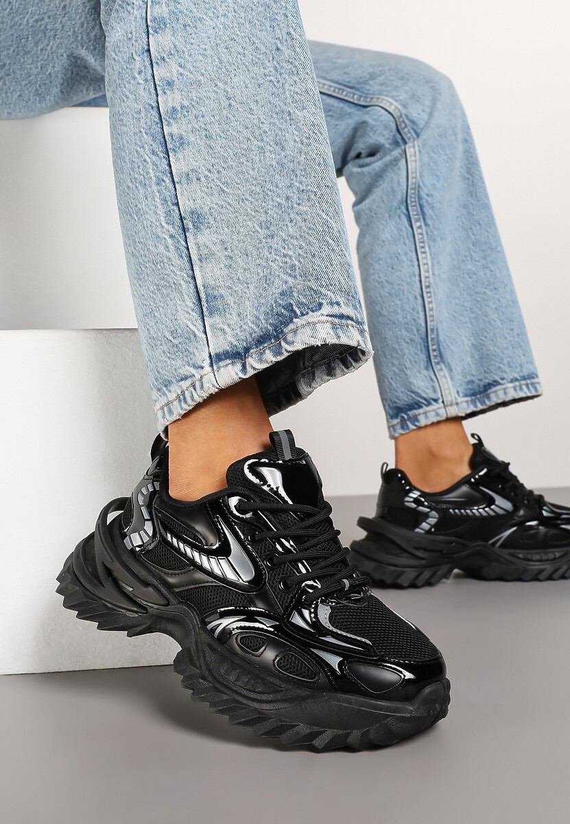 Czarne Sneakersy na Platformie z Tłoczeniem i Siateczkowymi Wstawkami Galoria