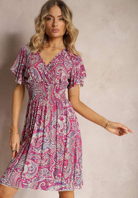 Fuksjowa Rozkloszowana Sukienka z Wiskozy z Trójkątnym Dekoltem i Gumką w Pasie Grilemia