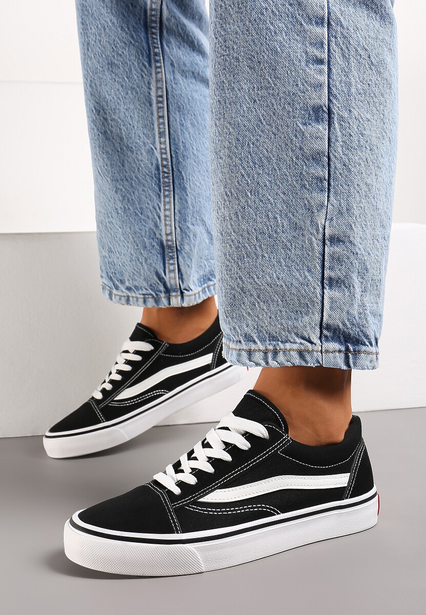 Czarno-Białe Tenisówki z Boczną Naszywką Simeris