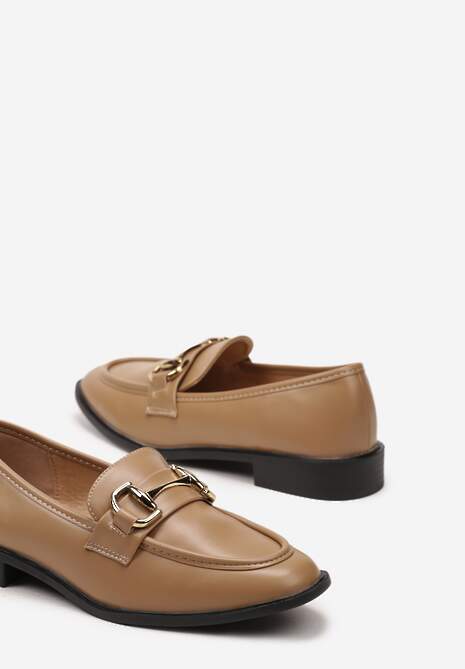 Ciemnobeżowe Mokasyny z Okrągłym Noskiem i Klamerką Vosovee