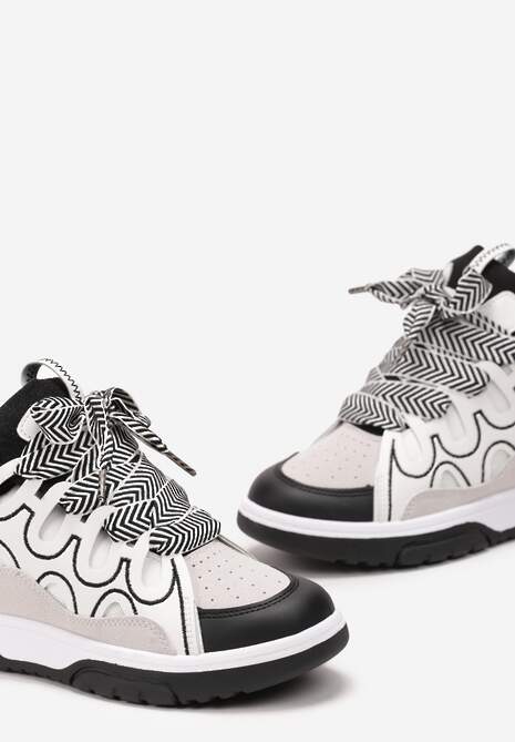 Białe Sneakersy z Szerokimi Sznurówkami Nolita