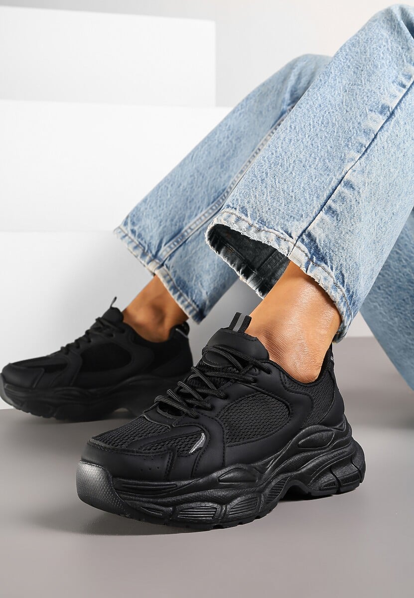 Czarne Sneakersy Vices na Platformie Ozdobione Tłoczeniem Natiselle