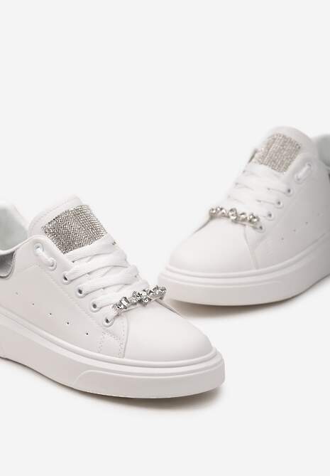 Biało-Srebrne Sneakersy z Cyrkoniami na Języku i Odpinaną Biżuteryjną Aplikacją na Sznurówkach Coletti
