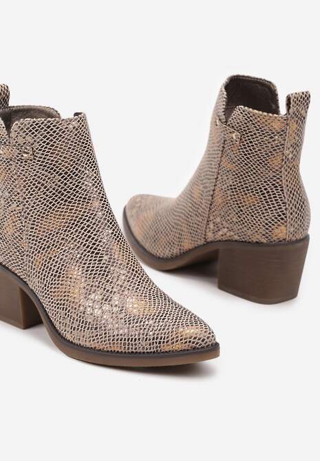 Żółte Botki Kowbojki na Słupku Ozdobione Nitami Ferisa