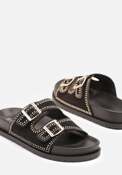 Czarne Klapki z Nitami i Klamrami Ezrives