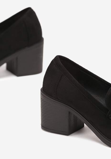 Czarne Półbuty na Słupku z Kwadratowym Noskiem Zeze