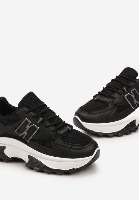 Czarne Sneakersy z Odblaskami i Siateczką na Cholewce Renilia