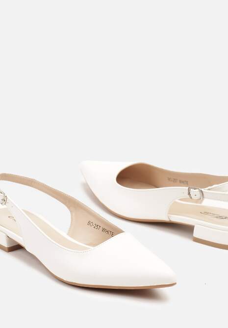 Białe Sandały ze Szpiczastym Noskiem Zapinane na Sprzączkę Radeoriel
