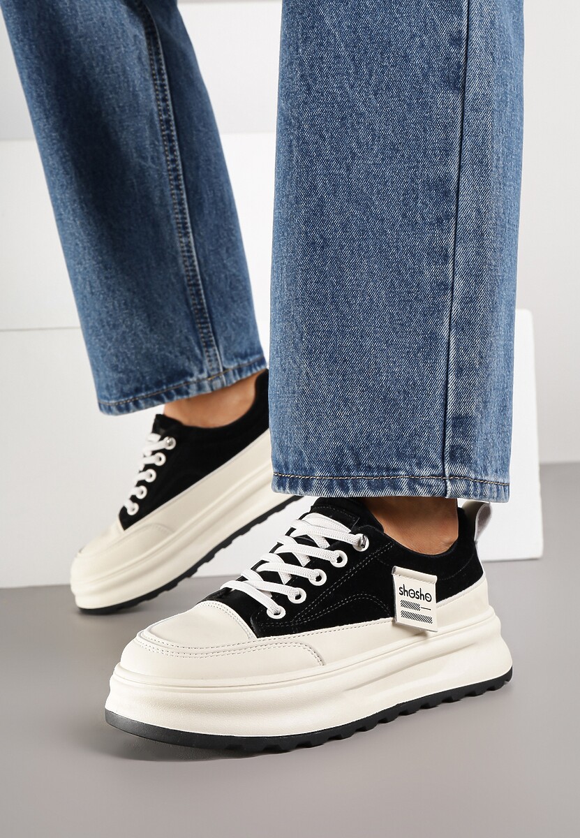 Czarne Sneakersy na Tłoczonej Platformie Ozdobione Napisami  Naliase