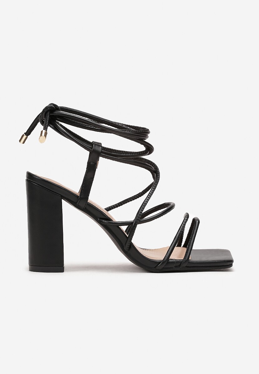 Czarne Wiązane Sandały Połyskujące na Słupku z Kwadratowym Noskiem Seraphi