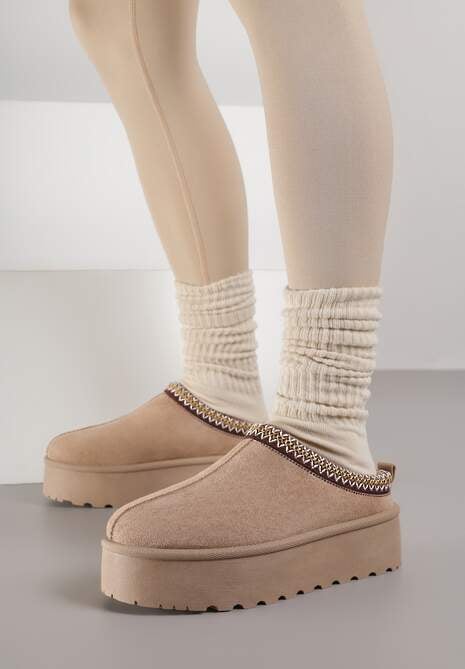 Ciemnobeżowe Śniegowce na Platformie z Ozdobnym Paskiem Lotiara