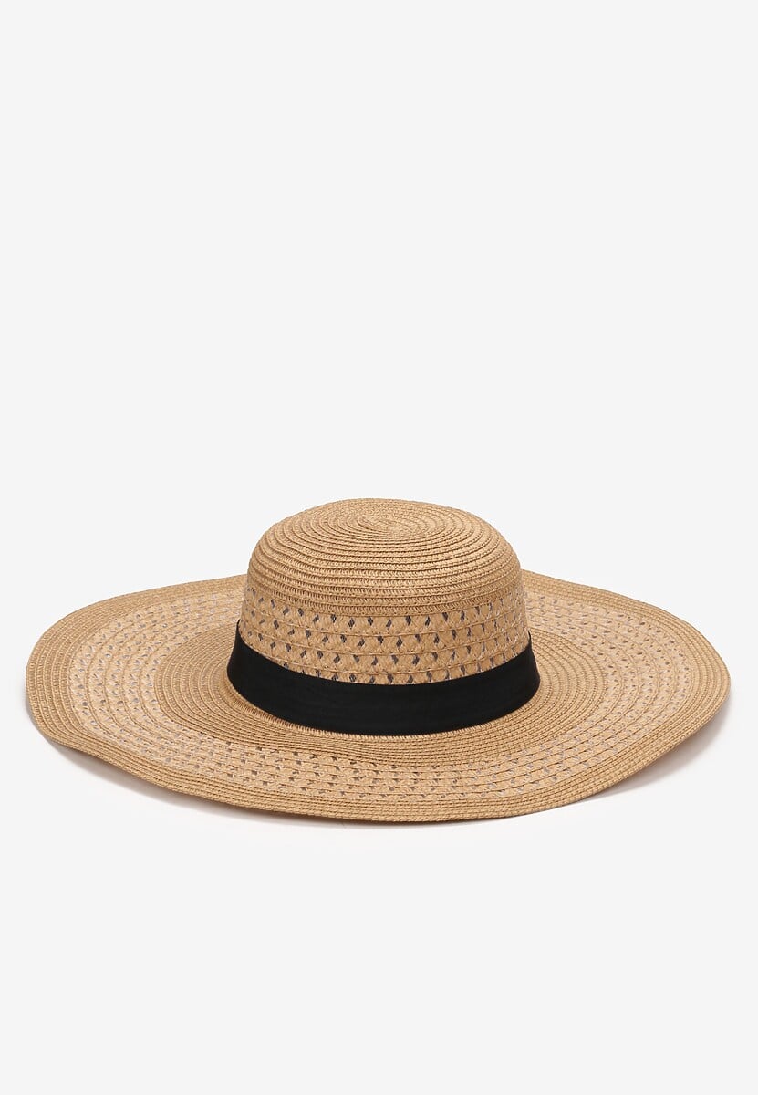 Jasnobeżowy Pleciony Kapelusz z Taśmą i Szerokim Rondem Dianexis