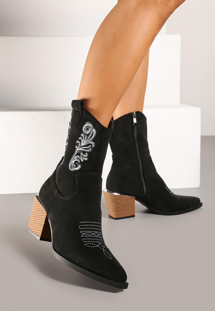 Beżowe Botki w Stylu Kowbojek Vices na Stożku Ozdobione Haftem Xalfedi