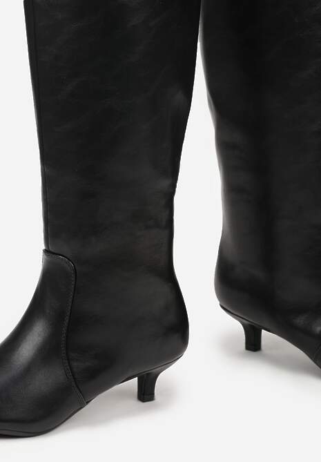 Czarne Kozaki do Kolana w Eleganckim Stylu na Niskiej Kaczuszce Neredia