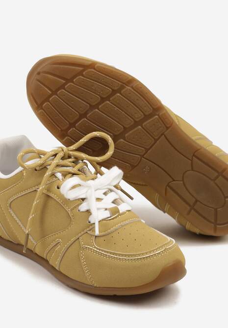 Żółte Sneakersy Ozdobione Przeszyciami i Podwójnym Sznurowaniem Telisaria