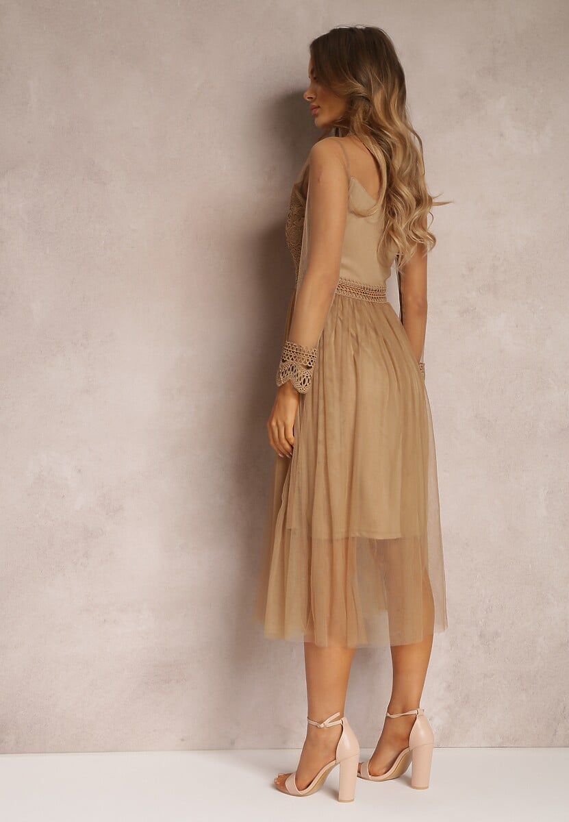 Ciemnobeżowa Sukienka Lylah