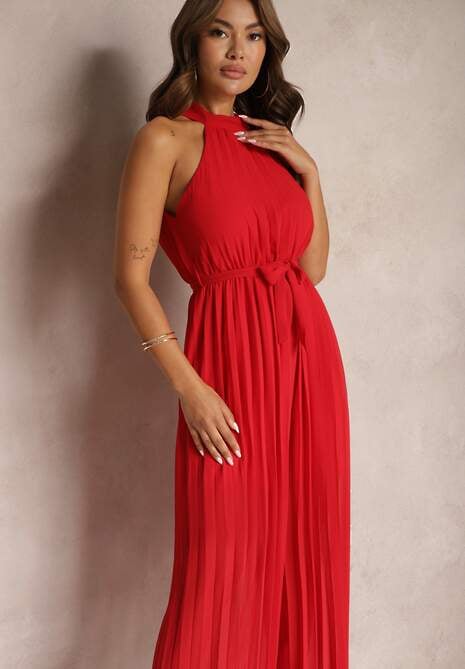 Czerwony Kombinezon z Dekoltem Typu Halter i Gumką w Talii Zolefia
