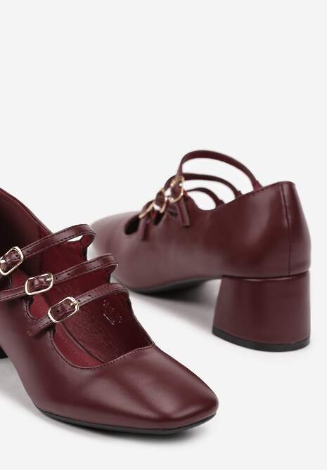 Bordowe Czółenka na Słupku Ozdobione Paskami Zapinanymi na Sprzączki Santinsa