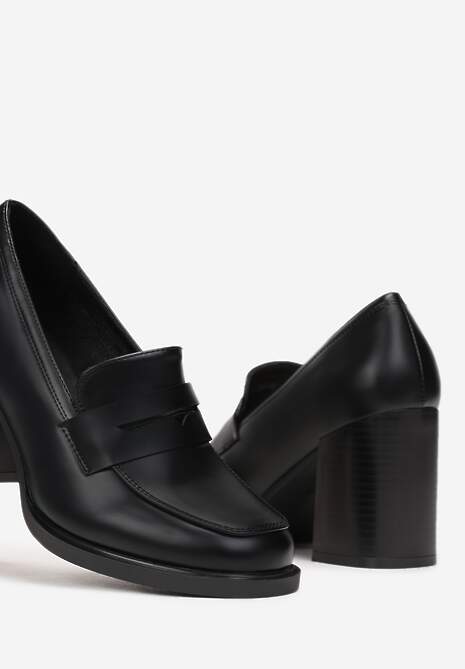 Czarne Półbuty na Słupku z Kwadratowym Noskiem Teiga