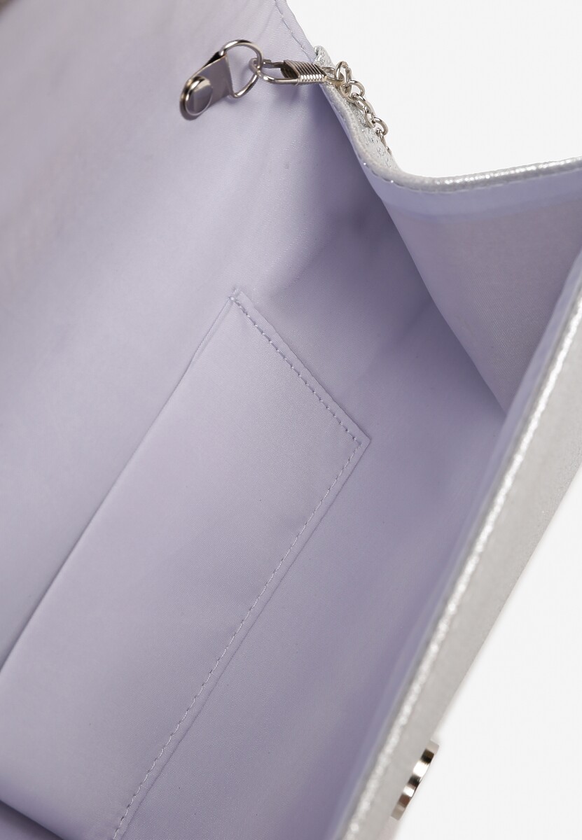 Srebrna Torebka Kopertówka z Ozdobną Aplikacją i Dodatkowym Łańcuszkiem Idanella