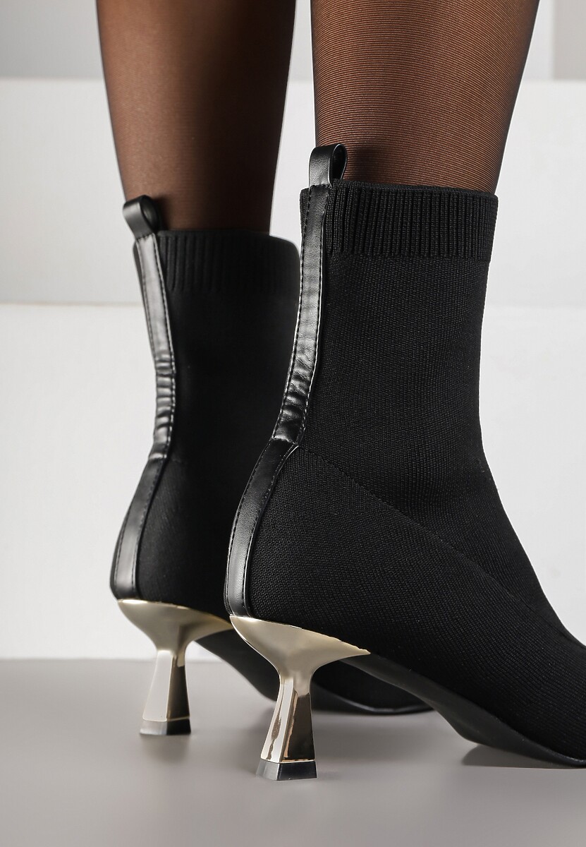 Czarno-Złote Botki Vices na Metalicznej Kaczuszce z Elastyczną Cholewką Vamile