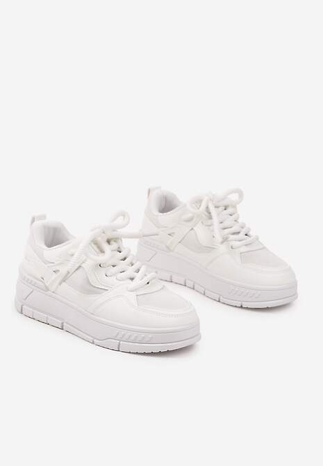 Białe Sneakersy Streetwearowe na Niskiej Platformie Veniffia