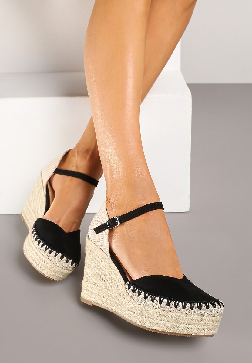 Czarne Sandały Typu Espadryle na Plecionym Koturnie Tervanis
