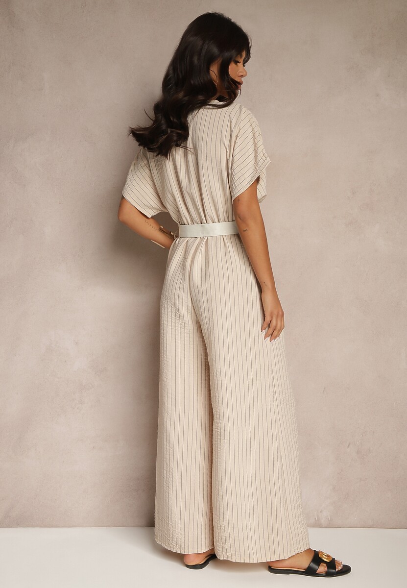 Beżowy Kopertowy Kombinezon z Nietoperzowymi Rękawami i Paskiem Tollamira