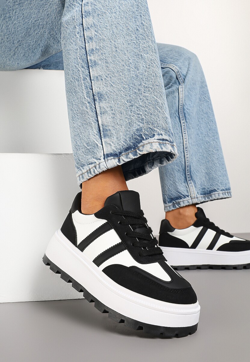 Czarno-Białe Sneakersy na Tłoczonej Platformie z Ozdobnymi Paskami Fonivena